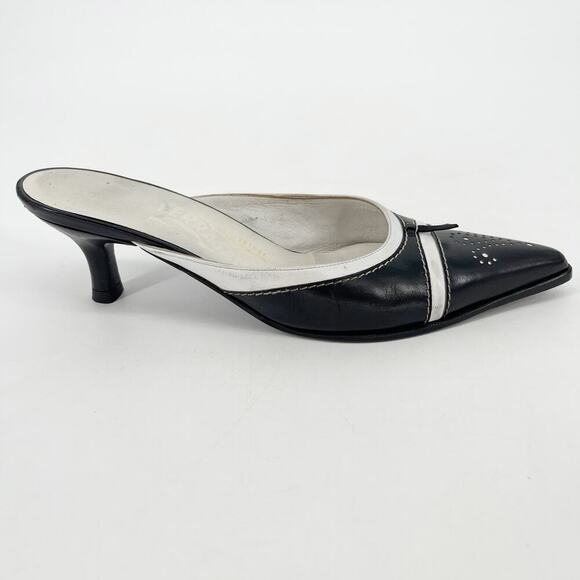 Vintage Salvatore Ferragamo Black White Brogue Detail Pointed Toe Mule size 7.5 - Picture 2 of 11